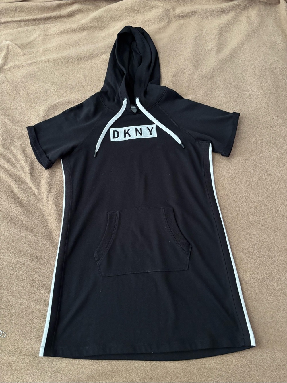 DKNY Black Hooded Short-Sleeve Dress with White Trim